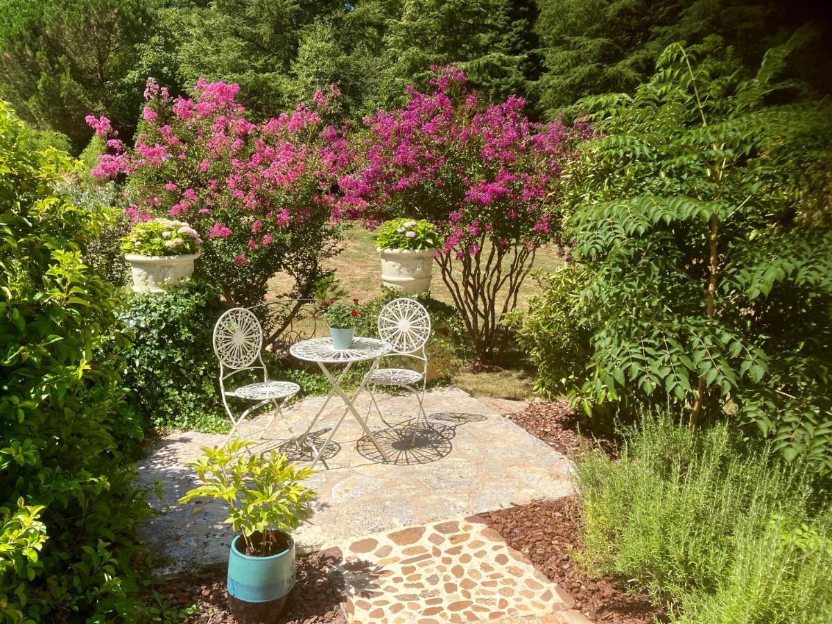 Vila La Tuilerie Grange (Adults Only) Le Bugue Exteriér fotografie